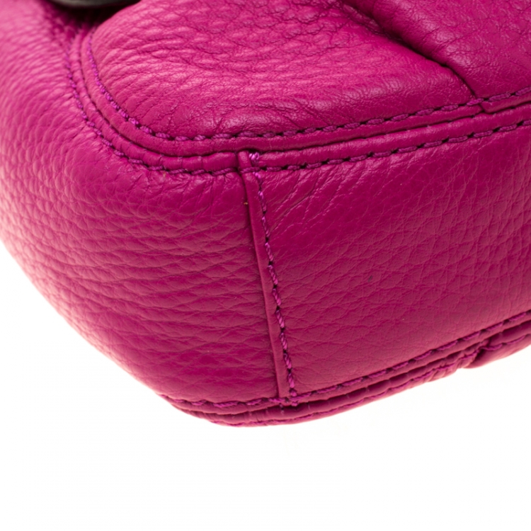Pre Owned Michael Kors Fuschia Leather Jestset Flap Crossbody Bag