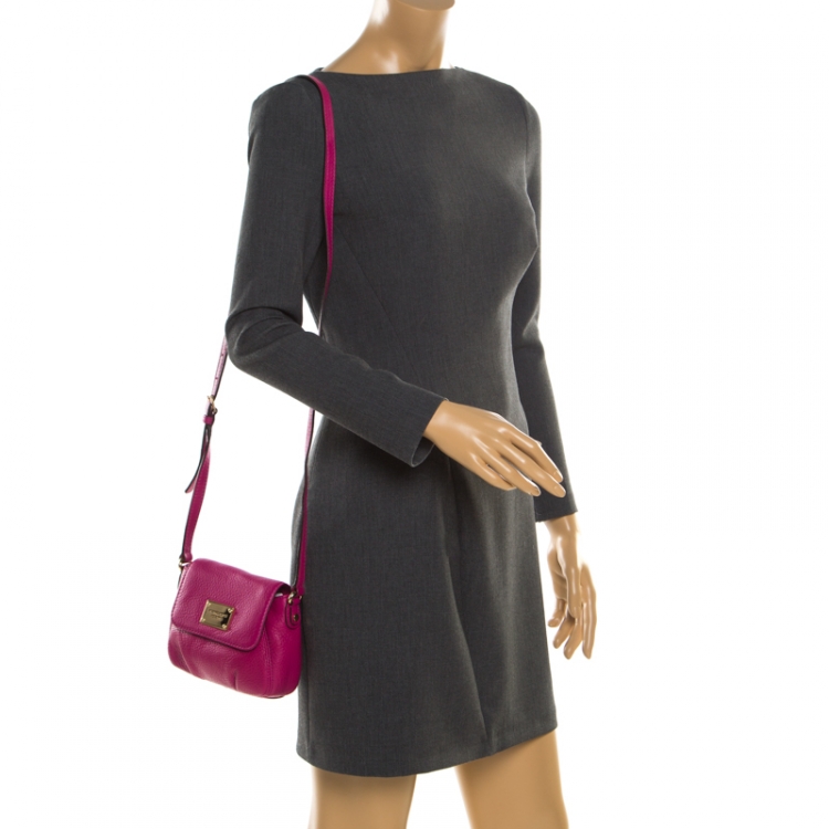 Pre Owned Michael Kors Fuschia Leather Jestset Flap Crossbody Bag