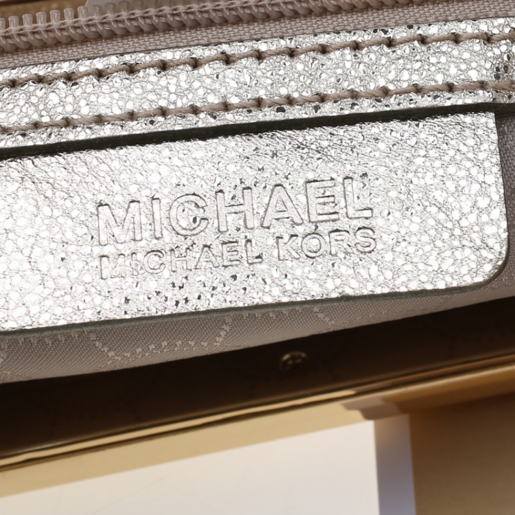 Pre Owned MICHAEL Michael Kors Gold Metallic Berkley Clutch