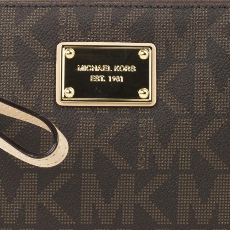 Pre Owned MICHAEL Michael Kors Brown Monogram Clutch Bag