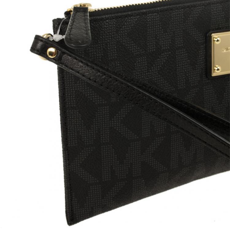 مملوكة مسبقًا MICHAEL Michael Kors Monogram Clutch Bag