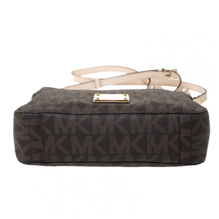 Pre Owned Michael Michael Kors PVC Large Jet Set Travel Messenger Bag