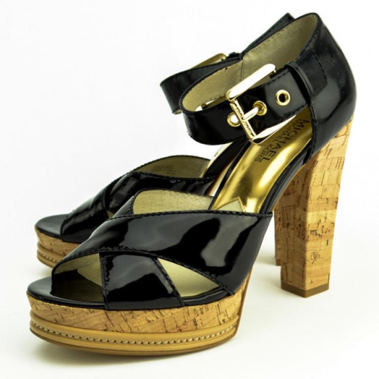 Pre Owned MICHAEL Michael Kors Black Patent Ankle Strap Sandals Size 38.5