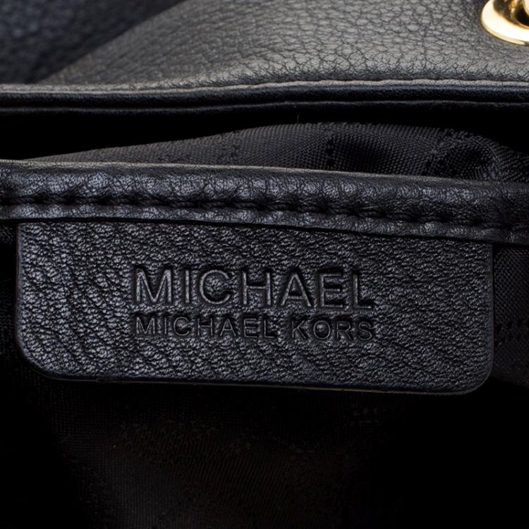 Pre Owned Michael Kors Black Leather Shoulder Bag