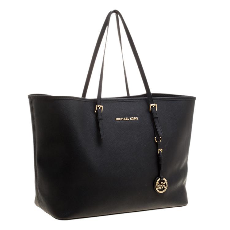 مملوكة مسبقًا Michael Michael Kors Black Saffiano Leather Jetset Travel Tote