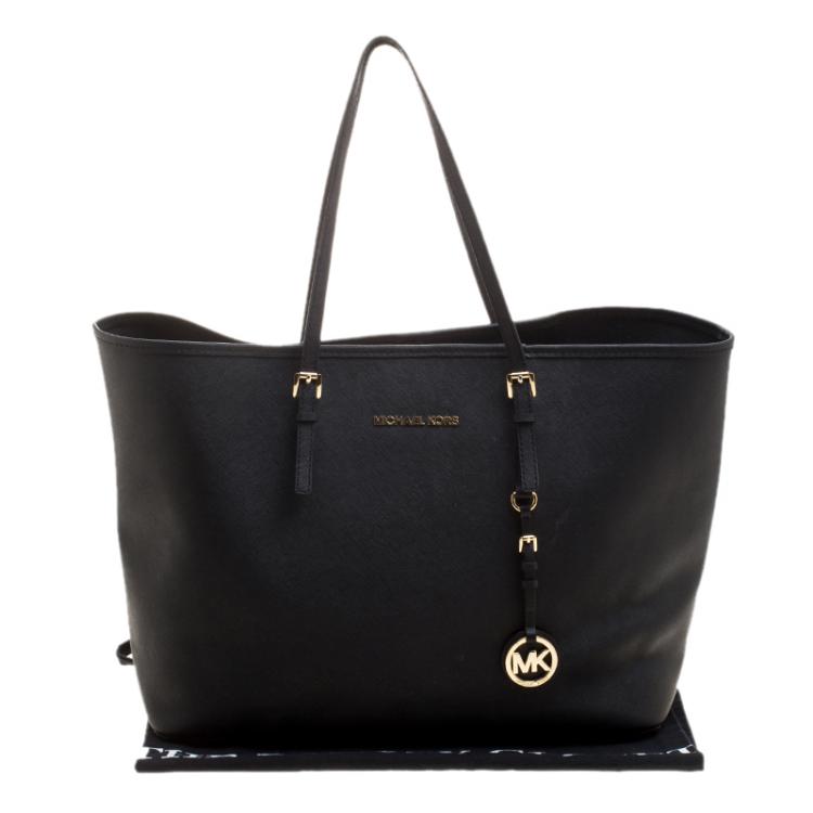 مملوكة مسبقًا Michael Michael Kors Black Saffiano Leather Jetset Travel Tote
