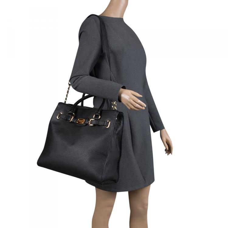 مملوكة مسبقًا  Michael Michael Kors Black Leather North South Hamilton Tote