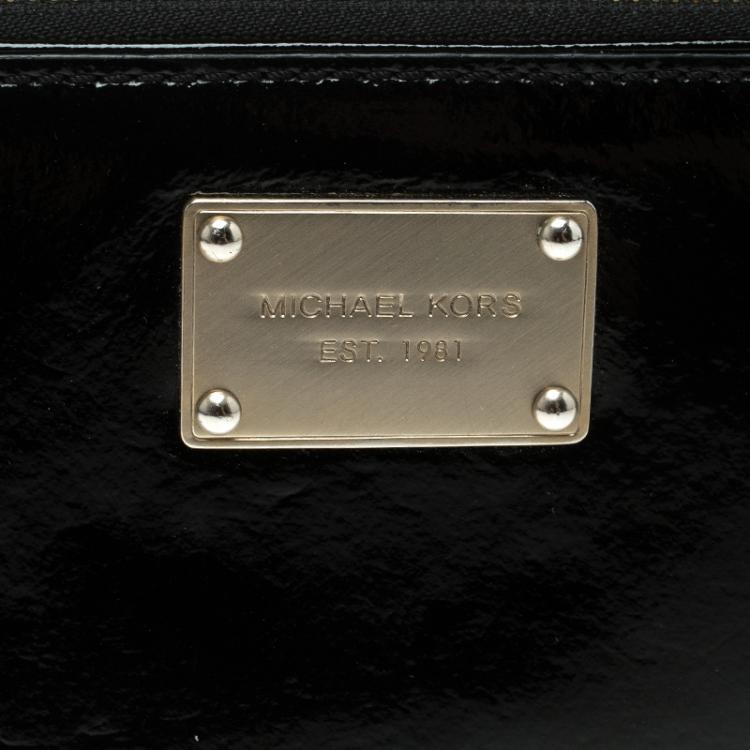 Pre Owned Michael Michael Kors Black Patent Leather Jet Set Continental Wallet