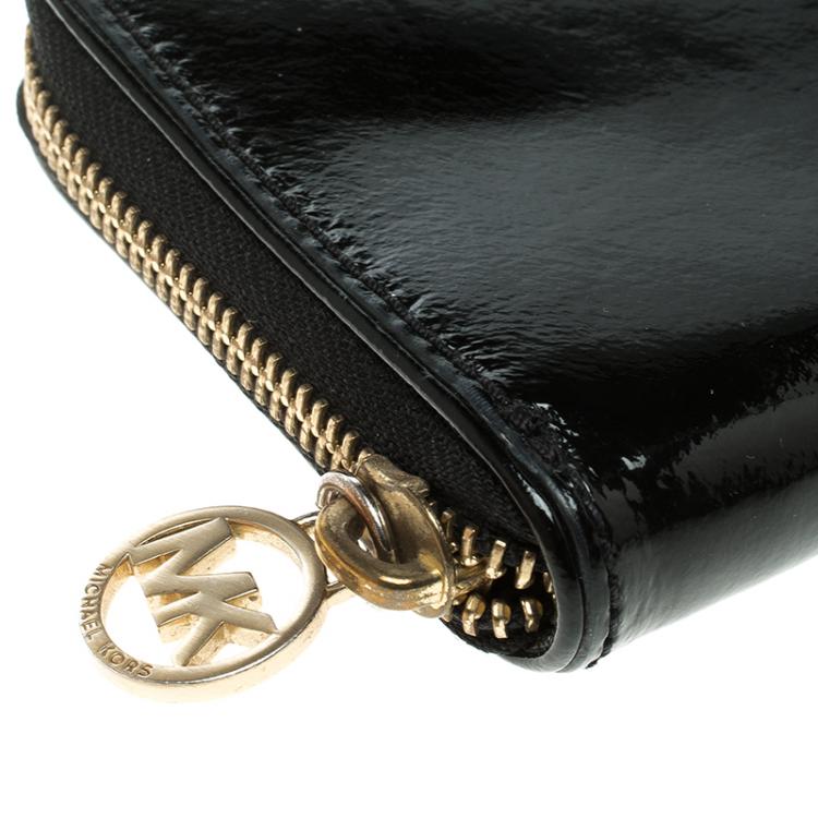Pre Owned Michael Michael Kors Black Patent Leather Jet Set Continental Wallet