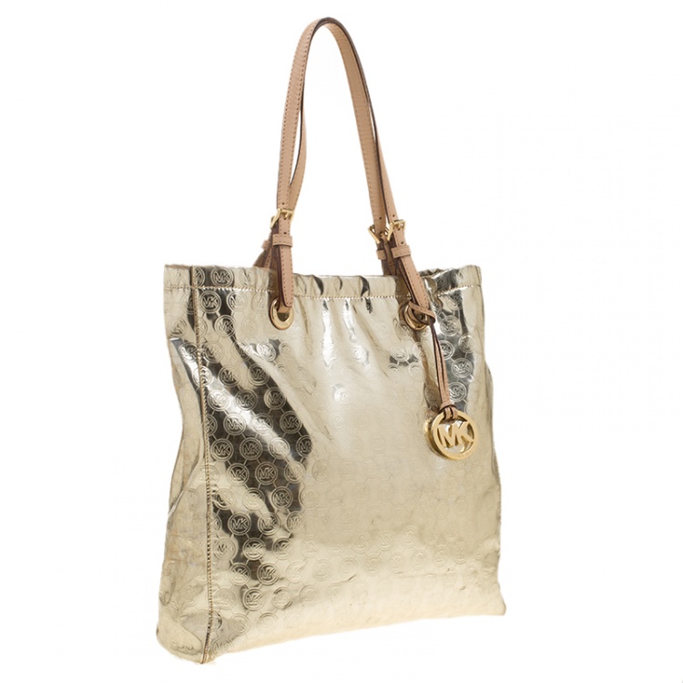Pre Owned Michael Michael Kors Pale Gold Monogram Patent Leather Jet Set North South Tote