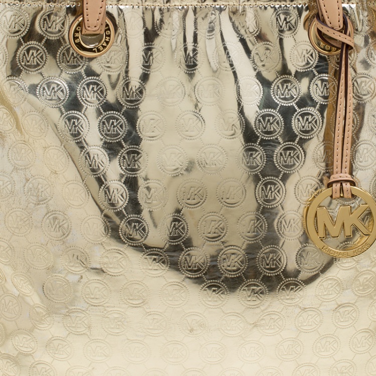 Pre Owned Michael Michael Kors Pale Gold Monogram Patent Leather Jet Set North South Tote