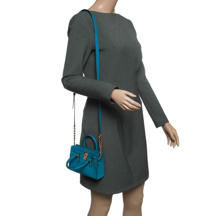 Pre Owned Michael Michael Kors Blue Saffiano Leather Mini Hamilton Crossbody Bag