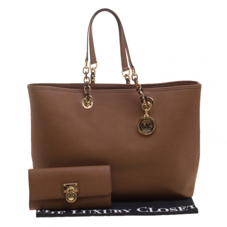 Pre Owned MICHAEL Michael Kors Brown Saffiano Leather Large Cynthia Tote with Wallet