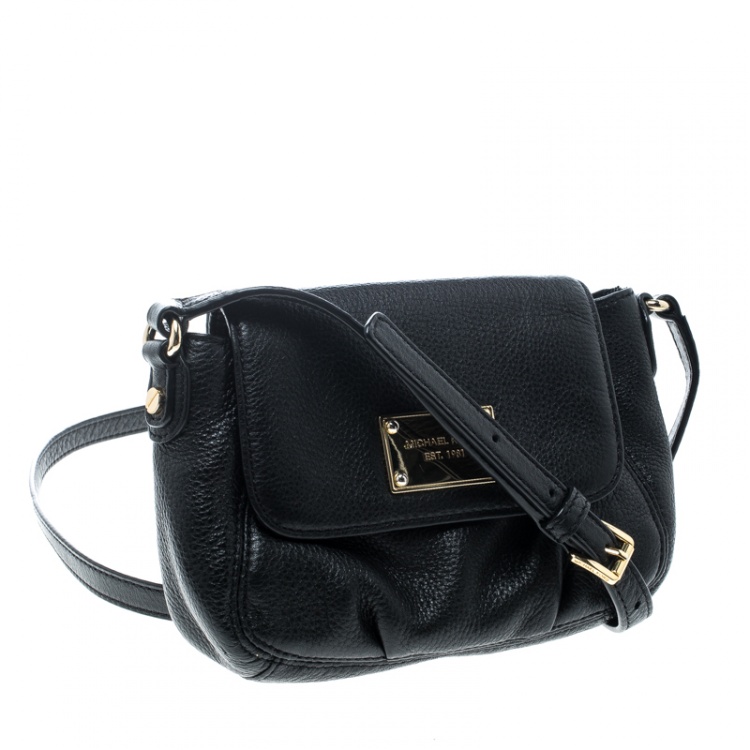 Pre Owned Michael Michael Kors Black Leather Crossbody Bag