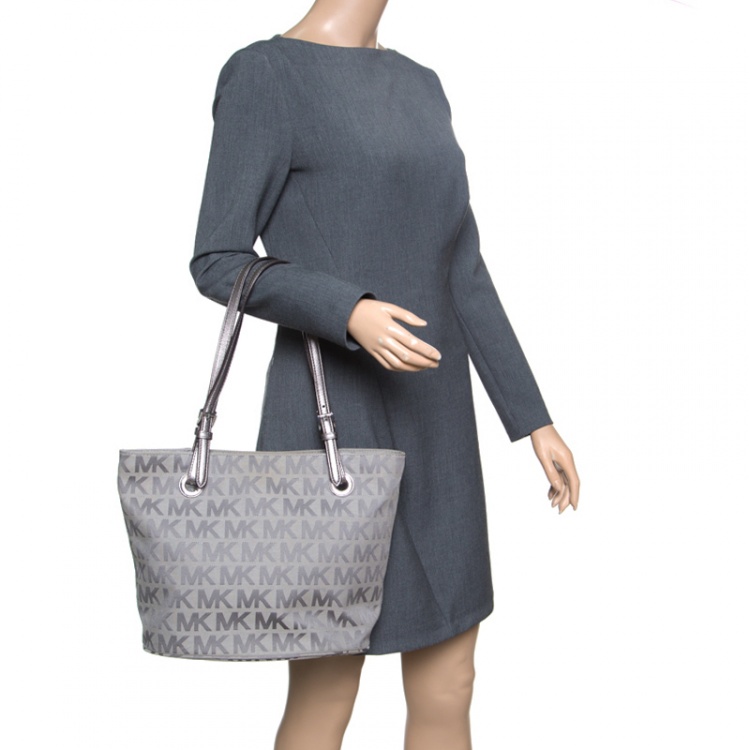 Michael kors monogram clearance grey