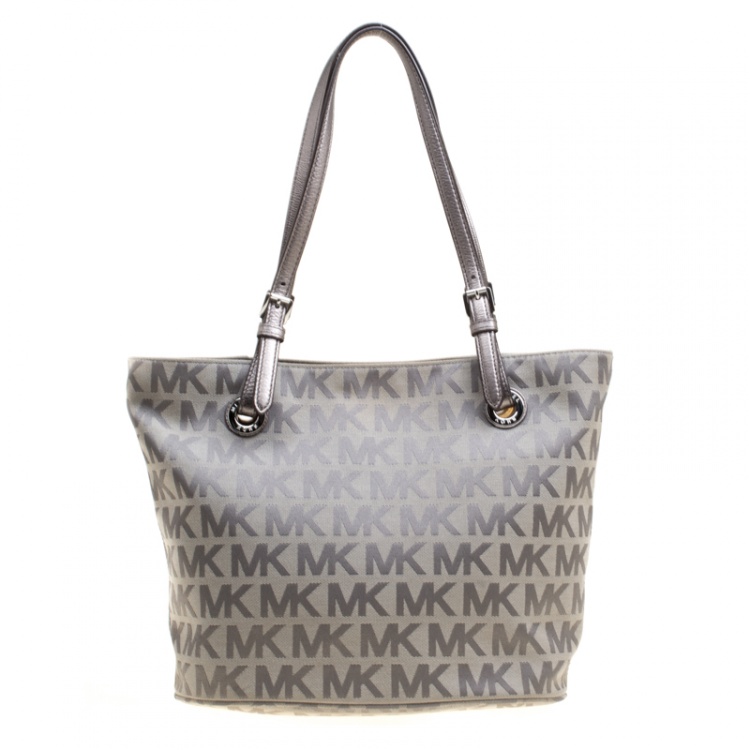 Pre Owned Michael Kors Grey Monogram Canvas Jet Set Tote