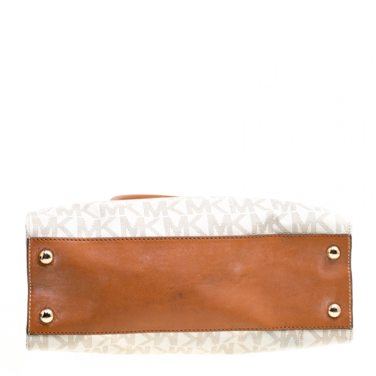 Pre Owned Michael Michael Kors Cream/Brown Coated Canvas and Leather East West Hamilton Tote