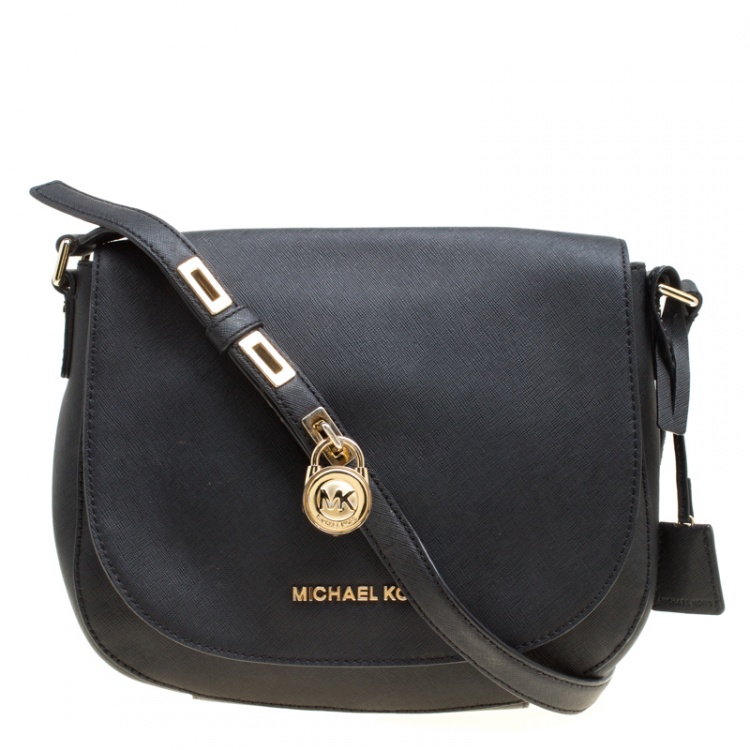 Pre Owned Michael  Michael Kors Black Leather Bedford Crossbody Bag