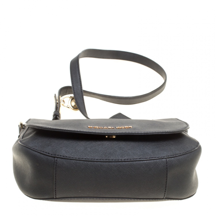Pre Owned Michael  Michael Kors Black Leather Bedford Crossbody Bag