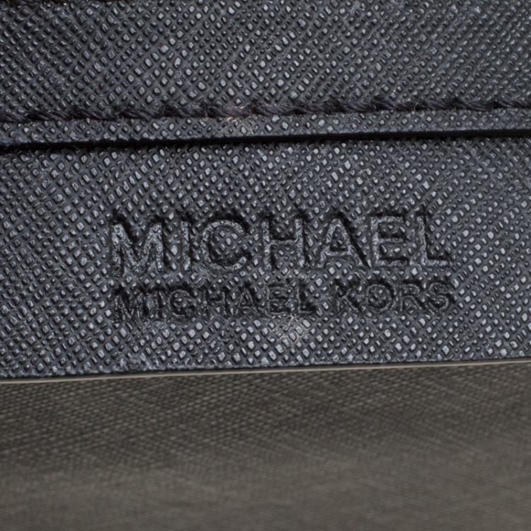 Pre Owned Michael  Michael Kors Black Leather Bedford Crossbody Bag