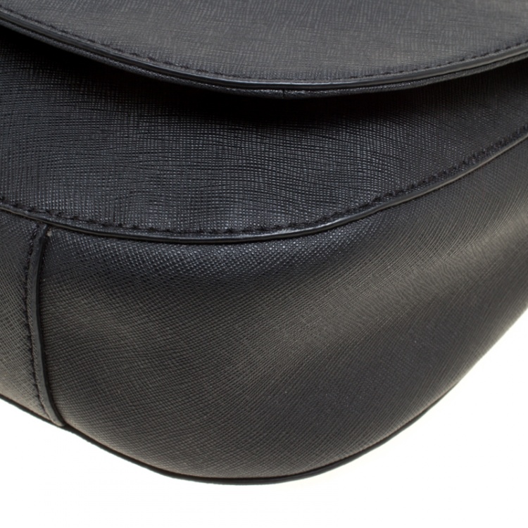 Pre Owned Michael  Michael Kors Black Leather Bedford Crossbody Bag