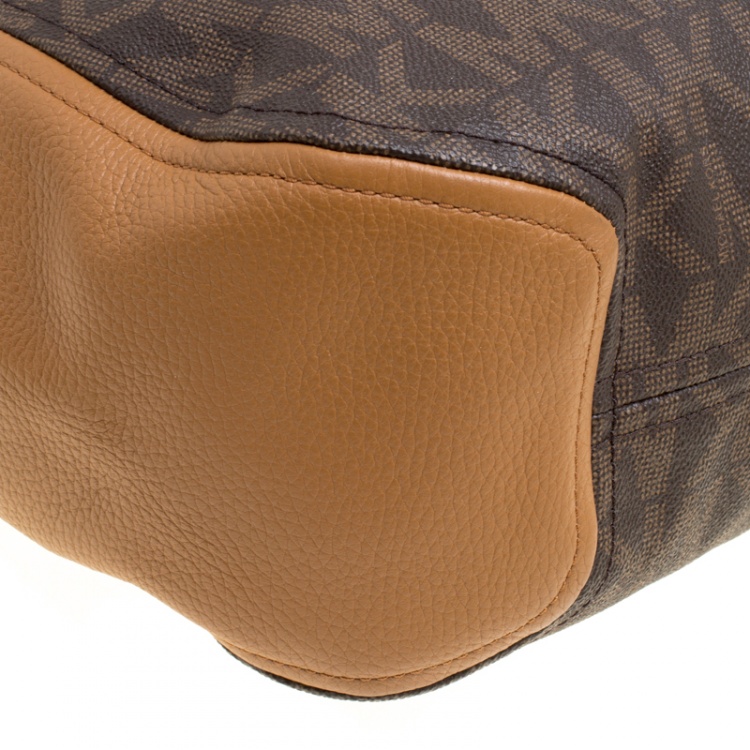 Pre Owned Michael Kors Brown Signature Coated Canvas and Leather Fulton Hobo