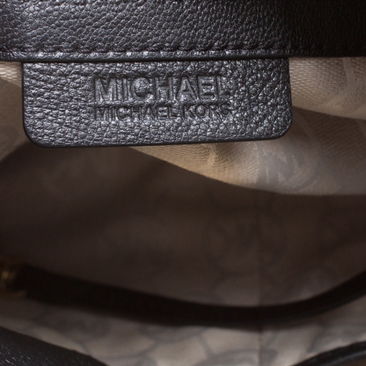 Pre Owned Michael Michael Kors Black Leather Medium Hamilton Top Handle bag