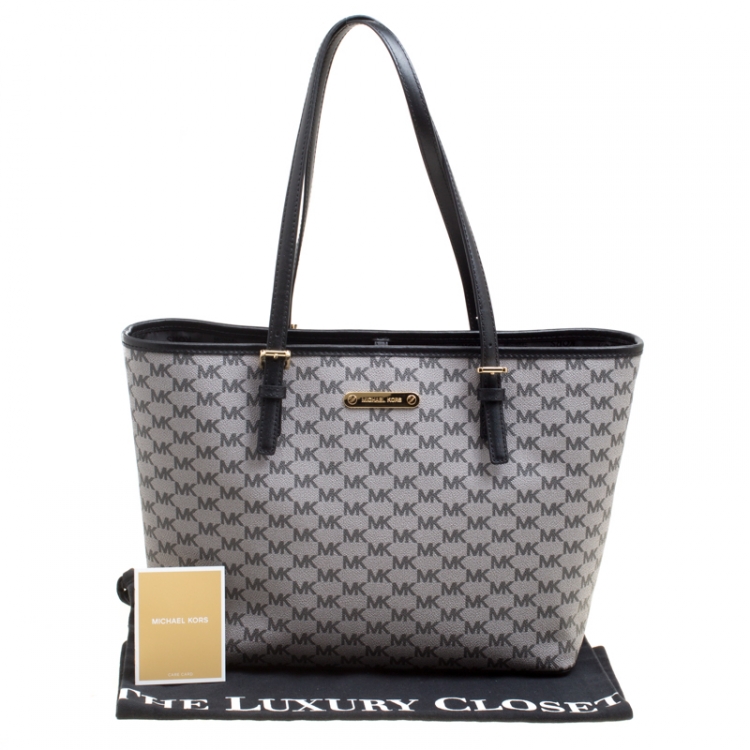 Pre Owned Michael Michael Kors Grey Signature Coated Canvas Medium Jet Set Travel Tote