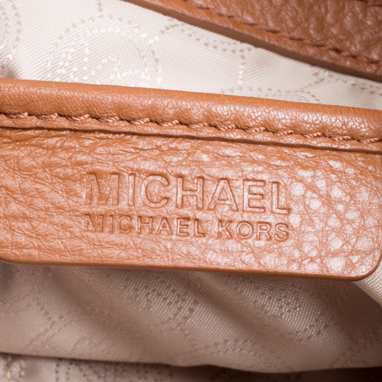 Pre Owned Michael Kors Brown Leather Jet Set Chain Hobo