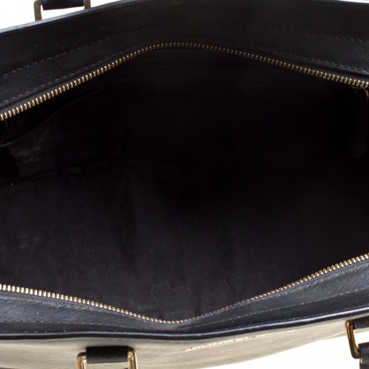 Pre Owned Michael Michael Kors Black Saffiano Leather Medium Selma Tote