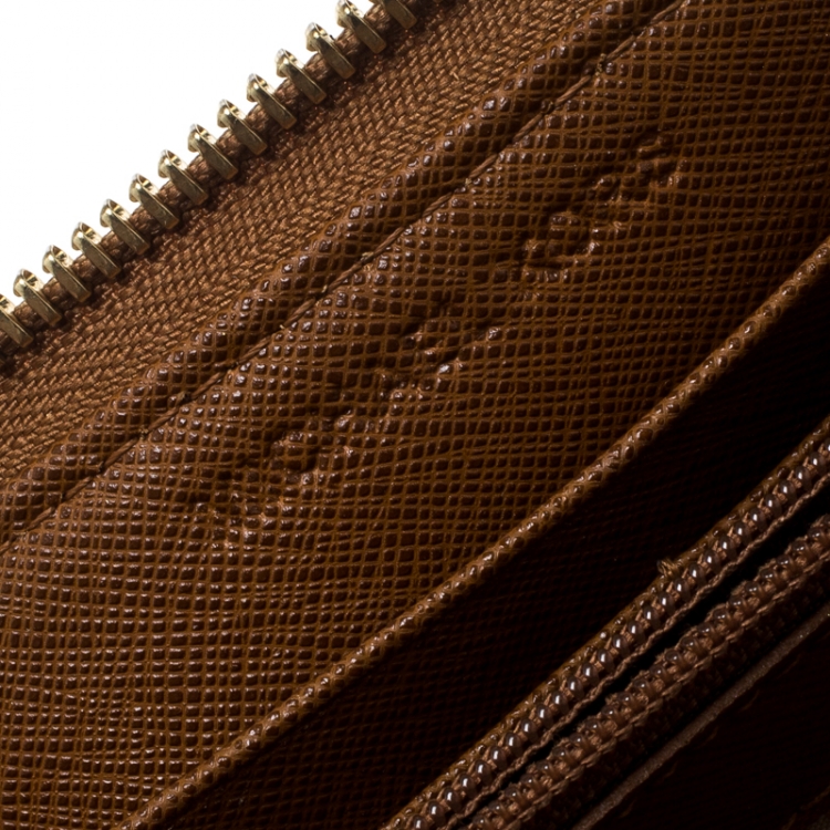 Pre Owned Michael Michael Kors Brown Saffiano Leather Jet Set Zip Around Wallet