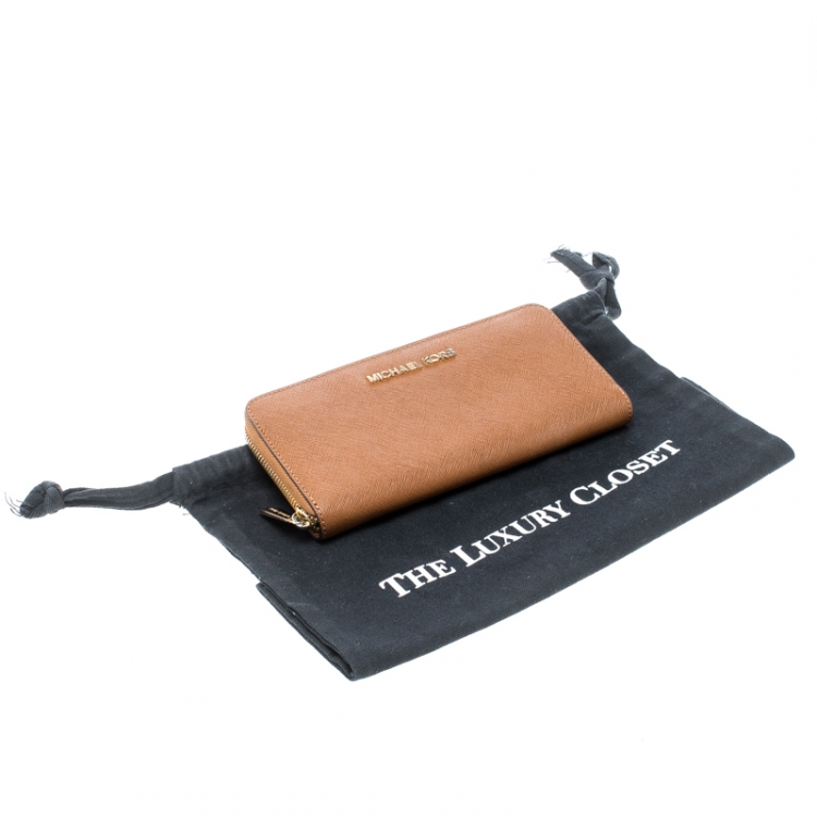Pre Owned Michael Michael Kors Brown Saffiano Leather Jet Set Zip Around Wallet