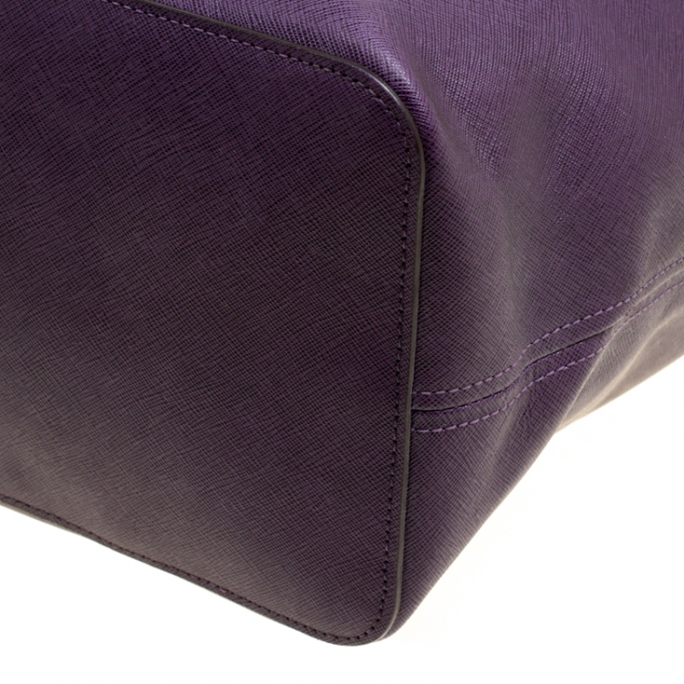 Pre Owned Michael Michael Kors Purple Leather Shopper Tote