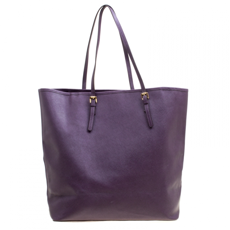 Pre Owned Michael Michael Kors Purple Leather Shopper Tote