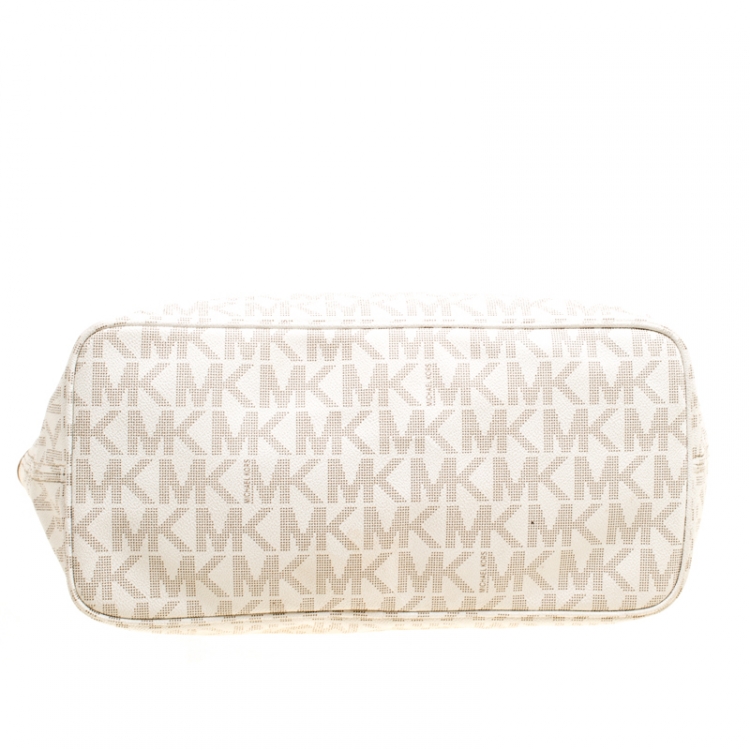 Pre Owned Michael Kors Off White Signature Coated Canvas Jetset Tote
