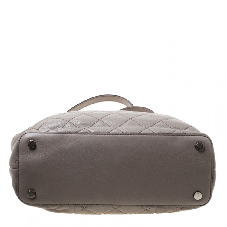 Pre Owned Michael Michael Kors Grey Quilted Leather Large Loni East West Top Handle Bag