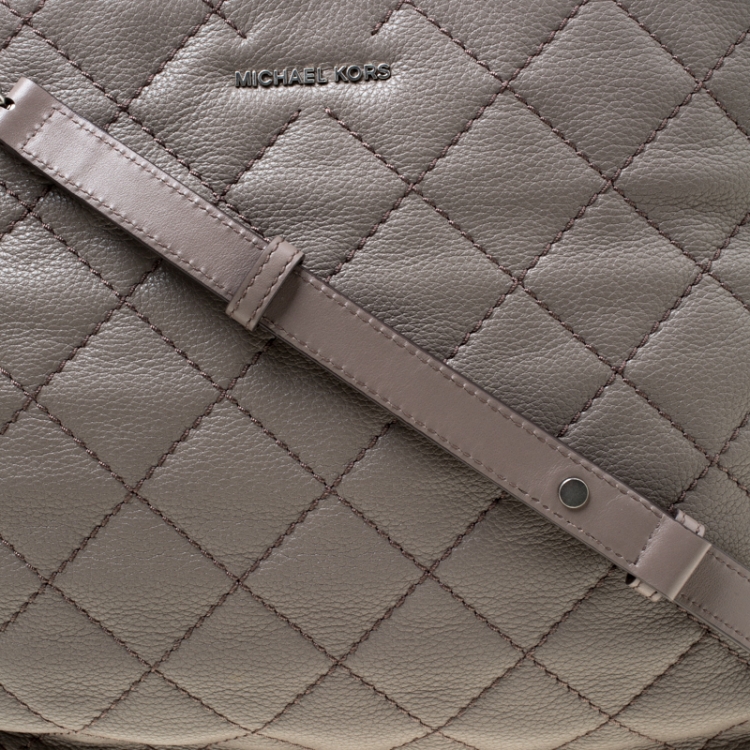 Pre Owned Michael Michael Kors Grey Quilted Leather Large Loni East West Top Handle Bag