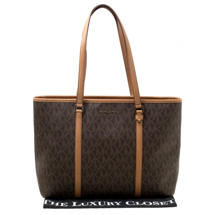 Pre Owned Michael Michael Kors Brown Signature Coated Canvas Shopper Tote