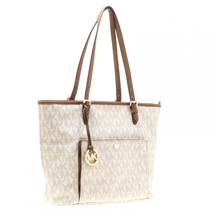Pre Owned Michael Michael Kors White Signature Coated Canvas Jet Set Pocket Tote