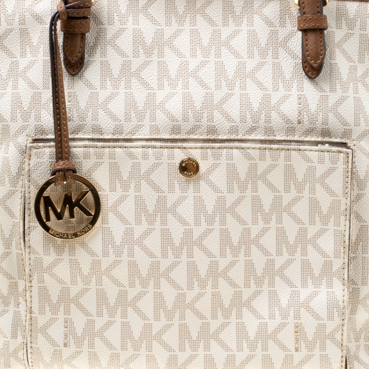 Pre Owned Michael Michael Kors White Signature Coated Canvas Jet Set Pocket Tote