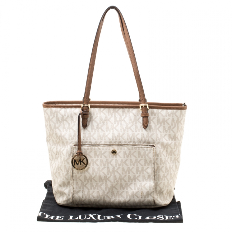 Pre Owned Michael Michael Kors White Signature Coated Canvas Jet Set Pocket Tote