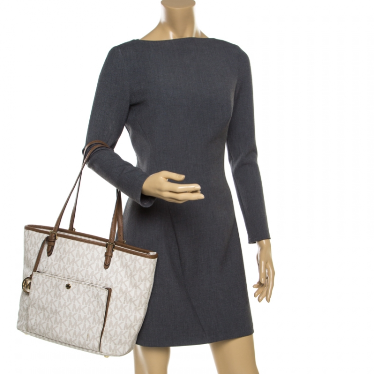 Pre Owned Michael Michael Kors White Signature Coated Canvas Jet Set Pocket Tote