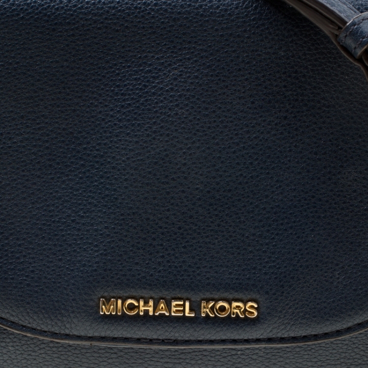 مملوكة مسبقًا Michael Michael Kors Blue Leather Bedford Crossbody Bag