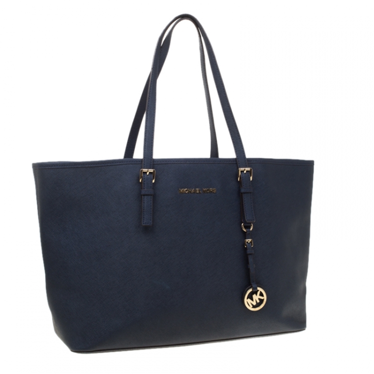 Pre Owned Michael Michael Kors Blue Saffiano Leather Jet Set Travel Tote