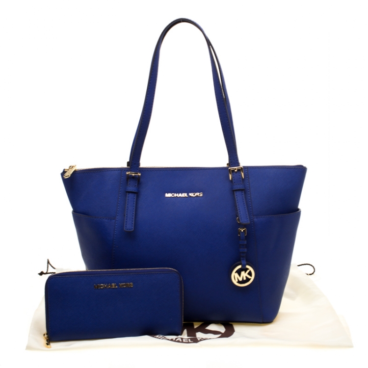 Pre Owned Michael Michael Kors Blue Saffiano Leather Jet Set Top Zip Tote