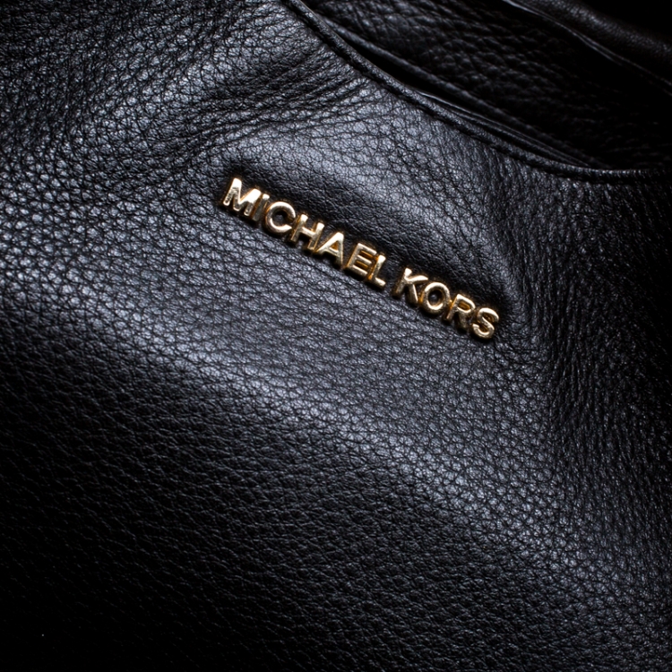 Pre Owned Michael Michael Kors Black Leather Bedford Hobo