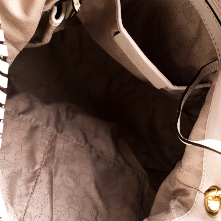 Pre Owned MICHAEL Michael Kors Off White Leather Bennet Hobo