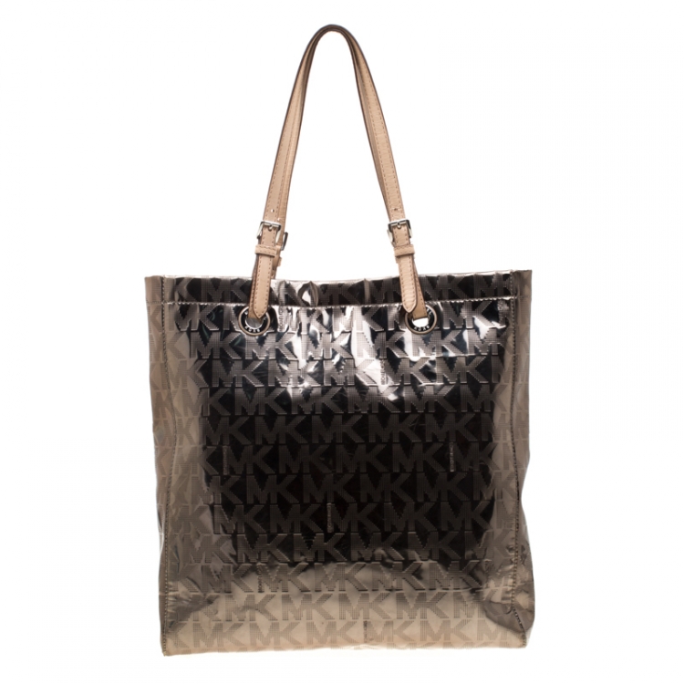 مملوكة مسبقًا MICHAEL Michael Kors Nikel Metallic Mirror PVC Leather North South Tote