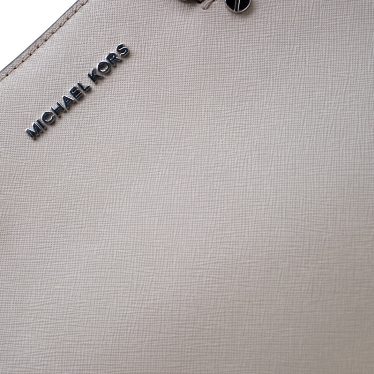 Pre Owned Michael Michael Kors Grey Saffiano Leather Savannah Tote
