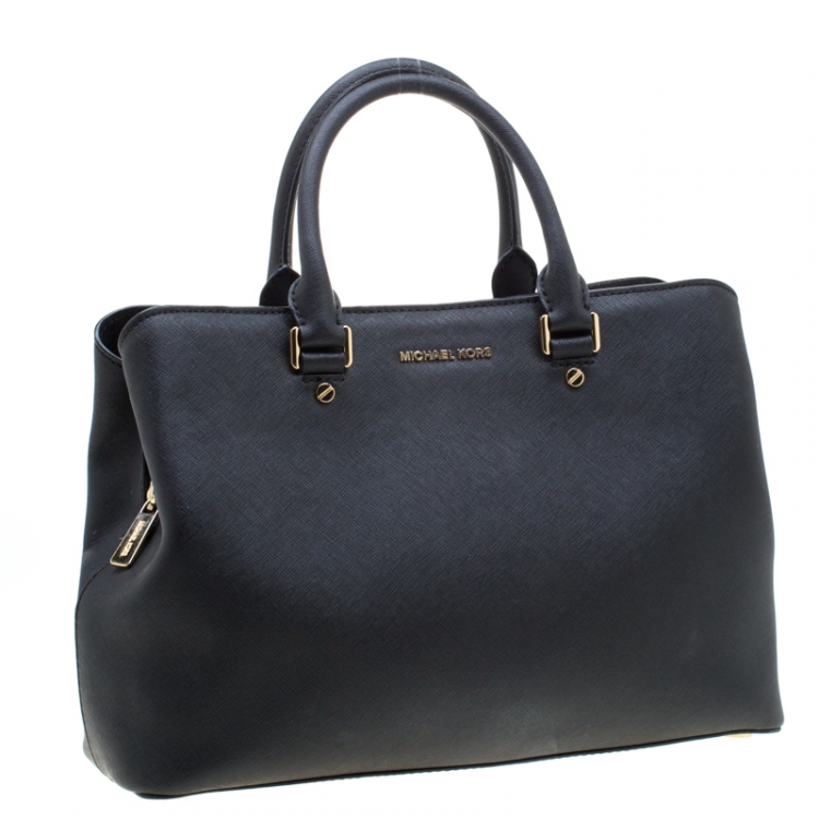 Pre Owned Michael Kors Black Leather Savannah Satchel